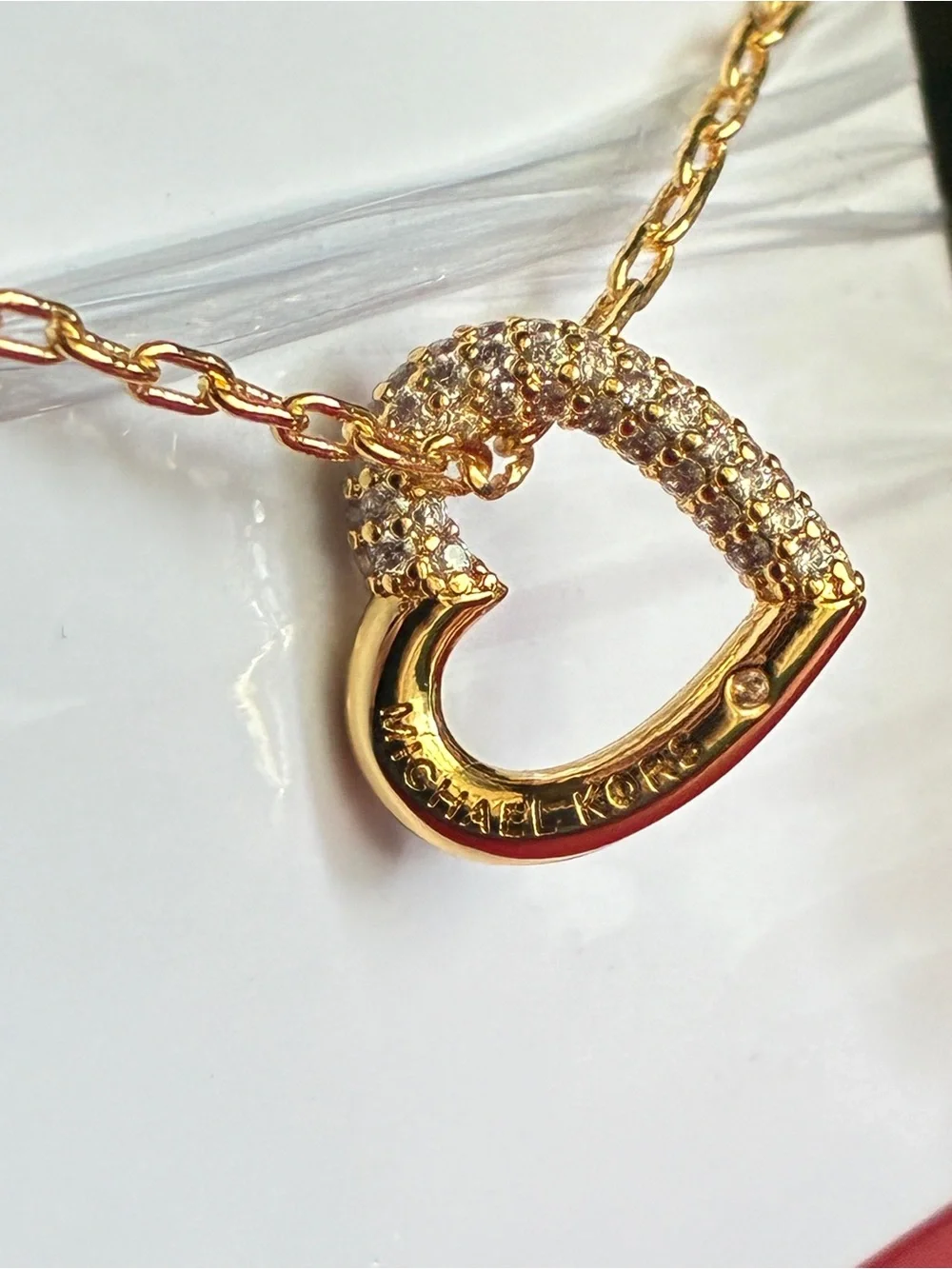 Michael Kors Gold Heart Pavé Pendant Bracelet 6” adjustable